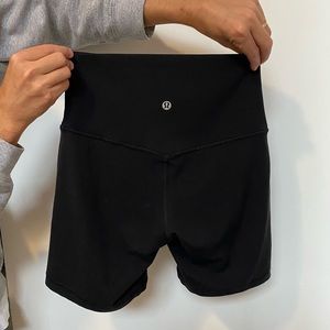 Lululemon 6in Align Biker Shorts